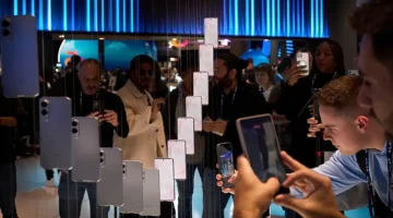 تحذير أوروبا من خسارة سباق الجيل الخامس خلال المؤتمر العالمي للجوال 2026 هاتف روبوتية